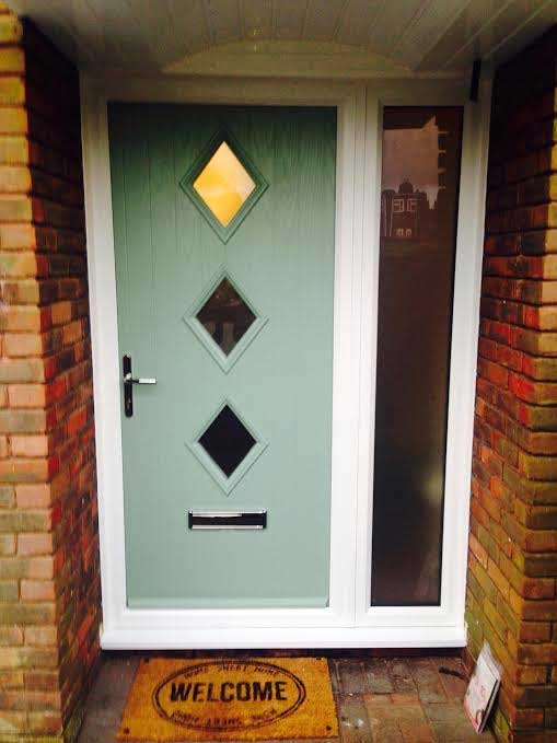 3 Diamond Composite Front Door in Chartwell Green
