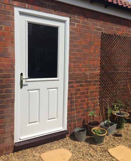 2xg half glazed white composite back door